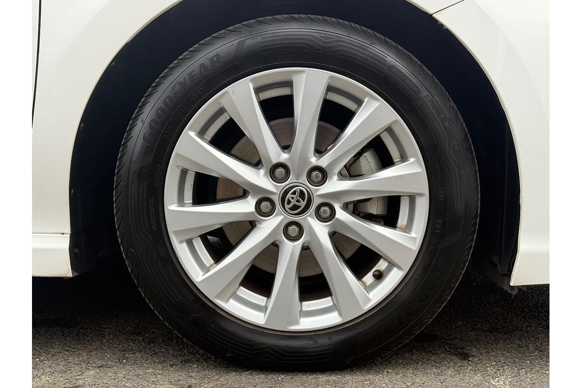 2019 Toyota Camry Ascent Sport AXVH71R