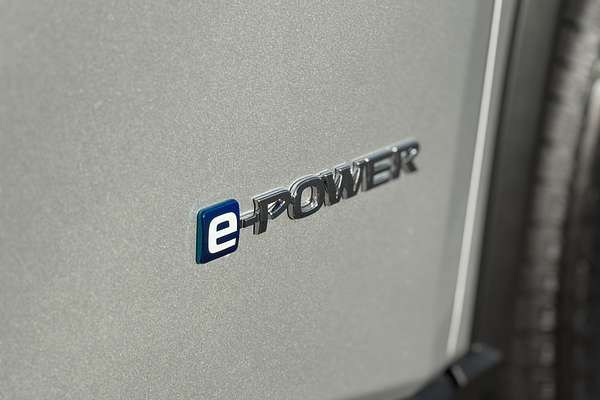 2025 Nissan X-TRAIL ST-L e-POWER T33