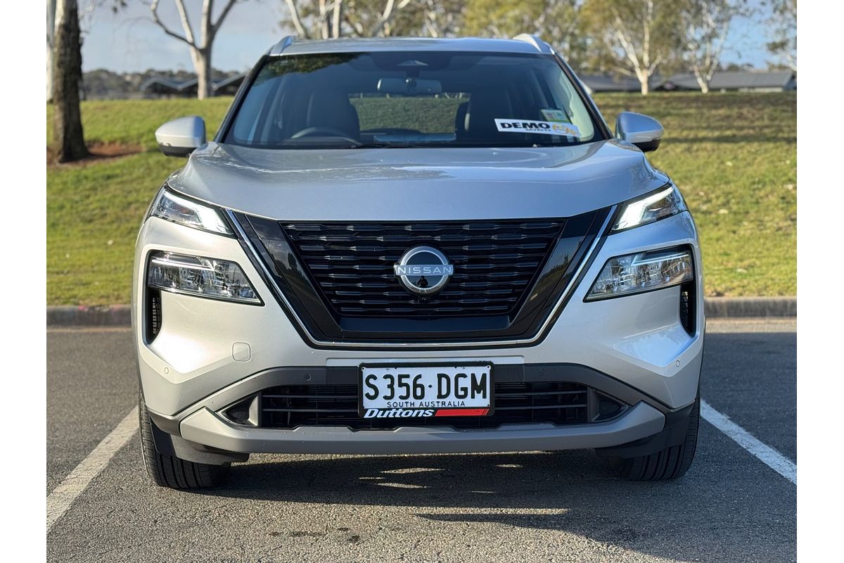 2025 Nissan X-TRAIL ST-L e-POWER T33