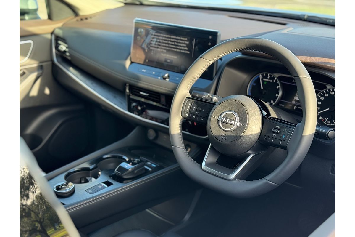 2025 Nissan X-TRAIL ST-L e-POWER T33