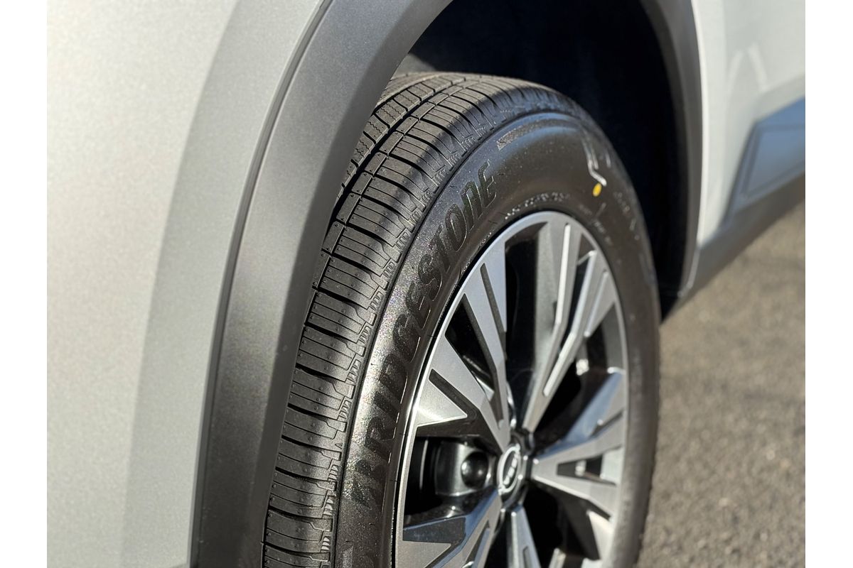 2025 Nissan X-TRAIL ST-L e-POWER T33