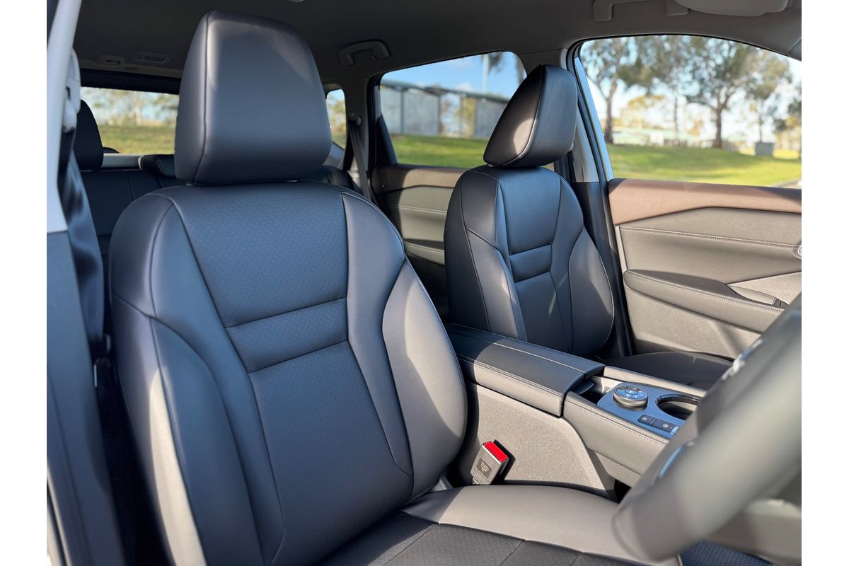 2025 Nissan X-TRAIL ST-L e-POWER T33