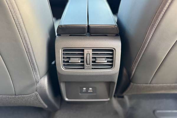 2025 Nissan X-TRAIL ST-L e-POWER T33