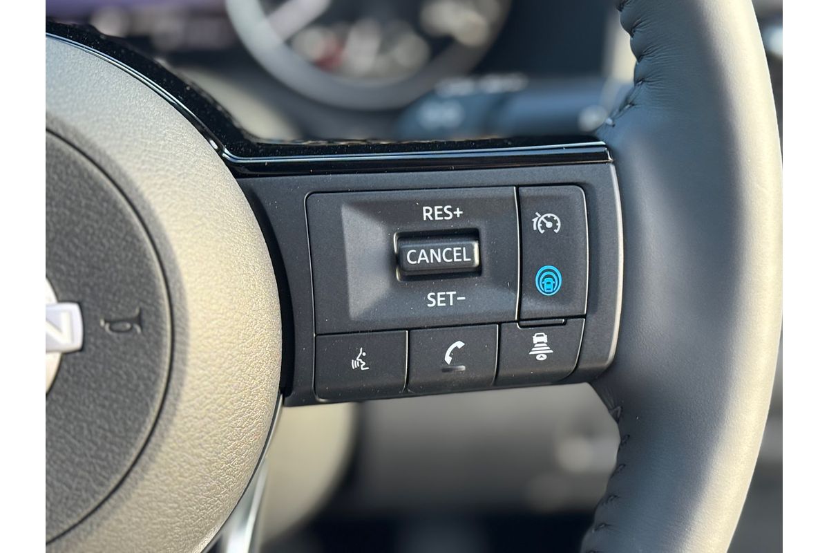 2025 Nissan X-TRAIL ST-L e-POWER T33