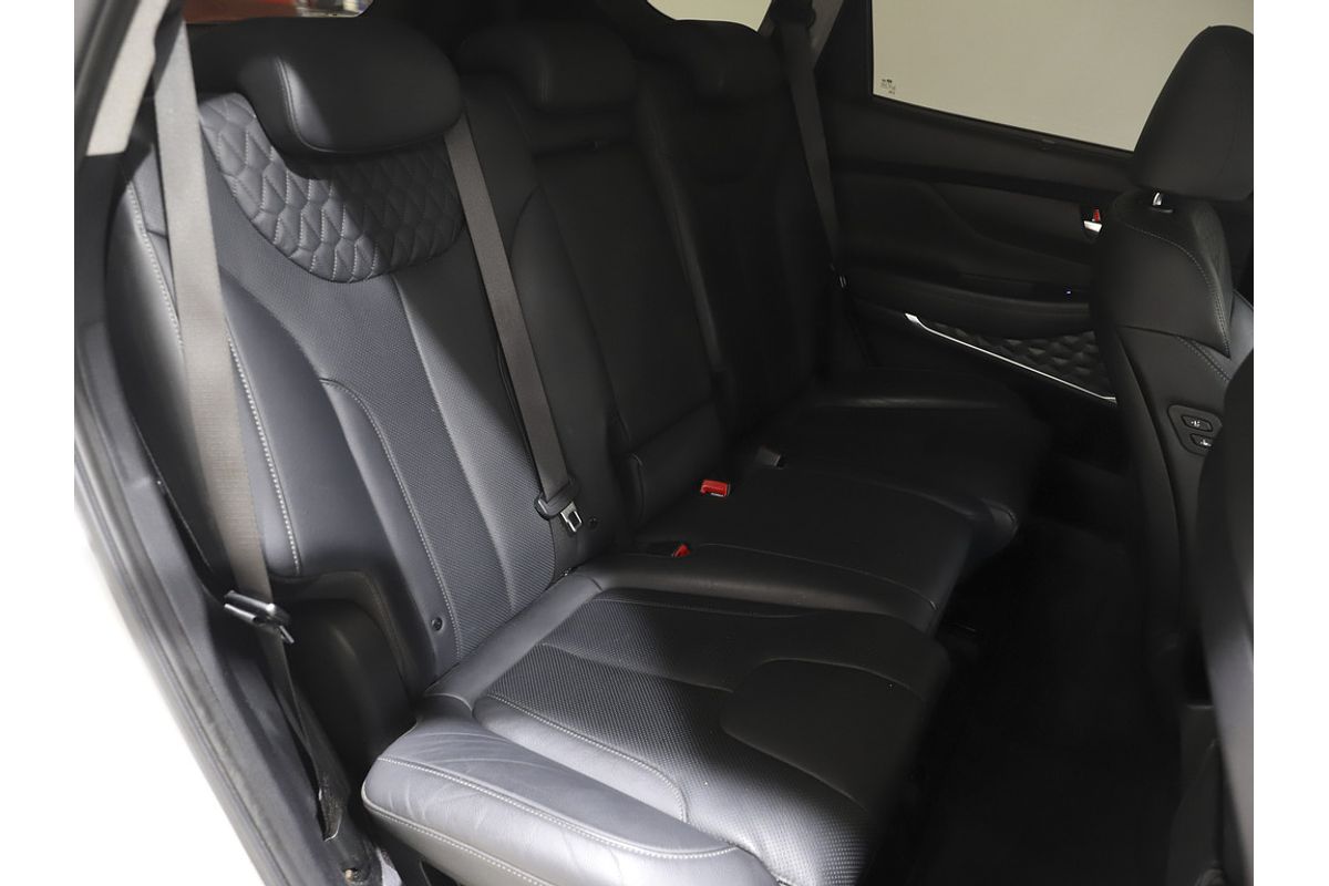 2020 Hyundai Santa Fe Highlander TM.2