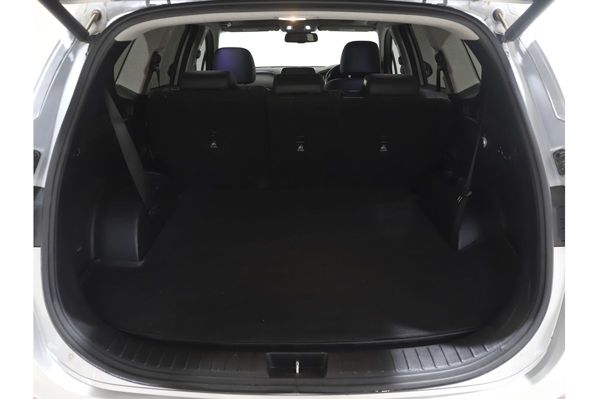 2020 Hyundai Santa Fe Highlander TM.2