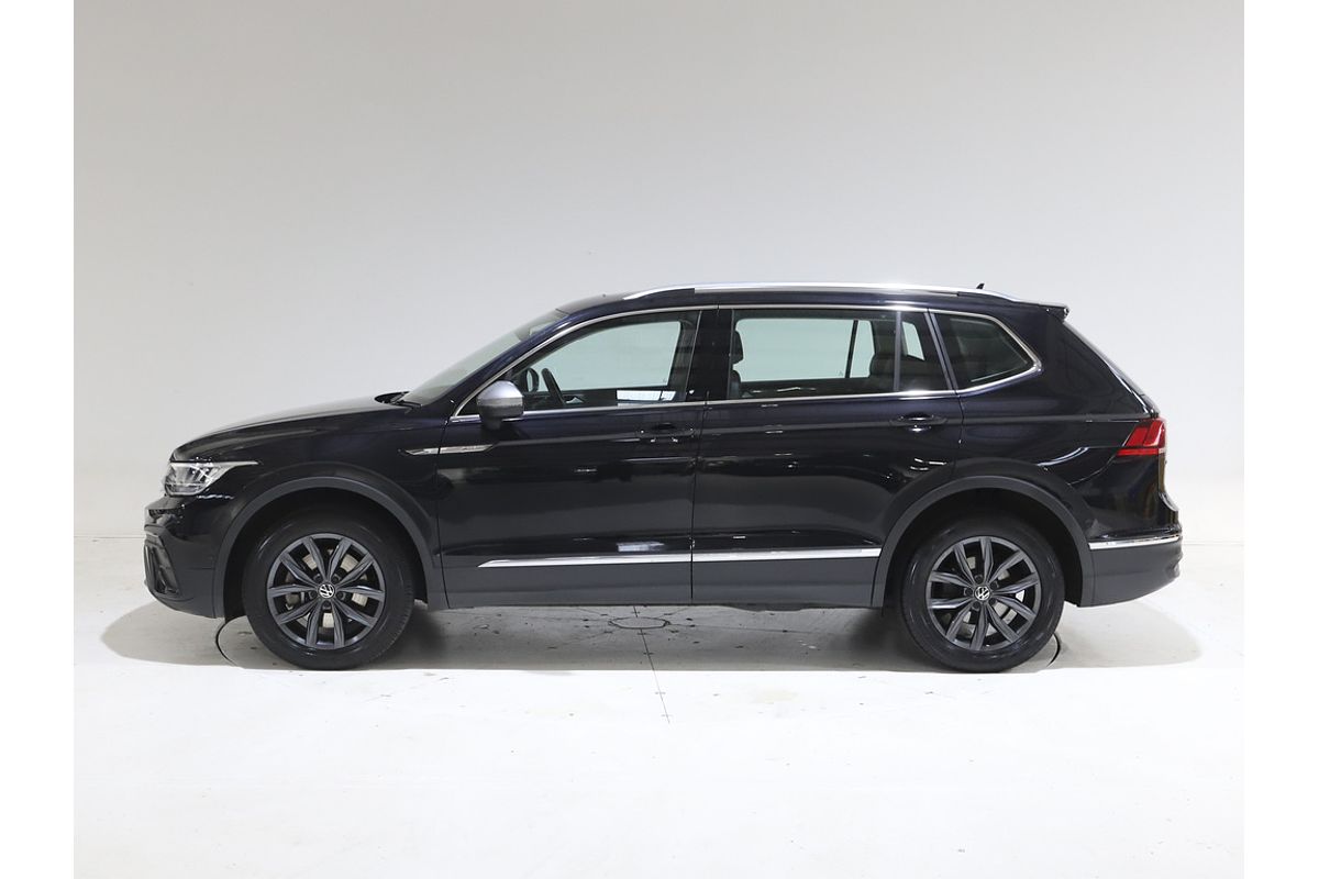 MY22 Volkswagen Tiguan Allspace 132TSI Life 7 Speed DSG
