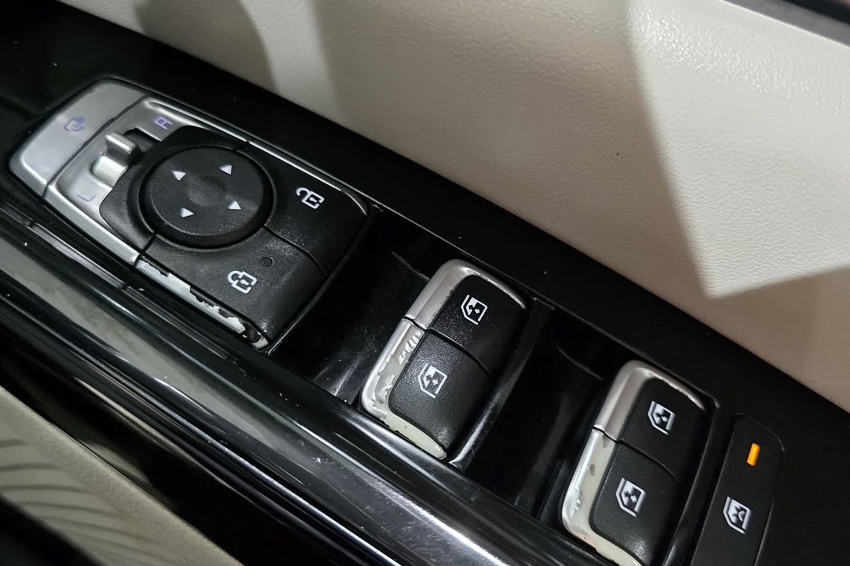 2020 Kia CARNIVAL CARNIVAL PLATINUM HSB82HC5
