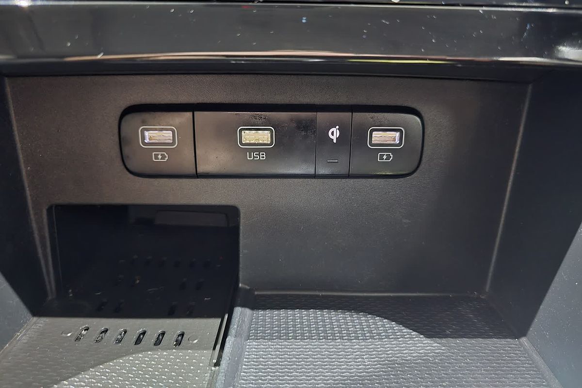 2020 Kia CARNIVAL CARNIVAL PLATINUM HSB82HC5