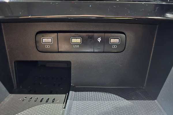 2020 Kia CARNIVAL CARNIVAL PLATINUM HSB82HC5