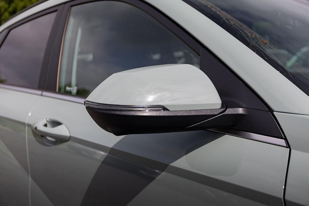 2025 Hyundai Kona Hybrid Premium SX2.V2