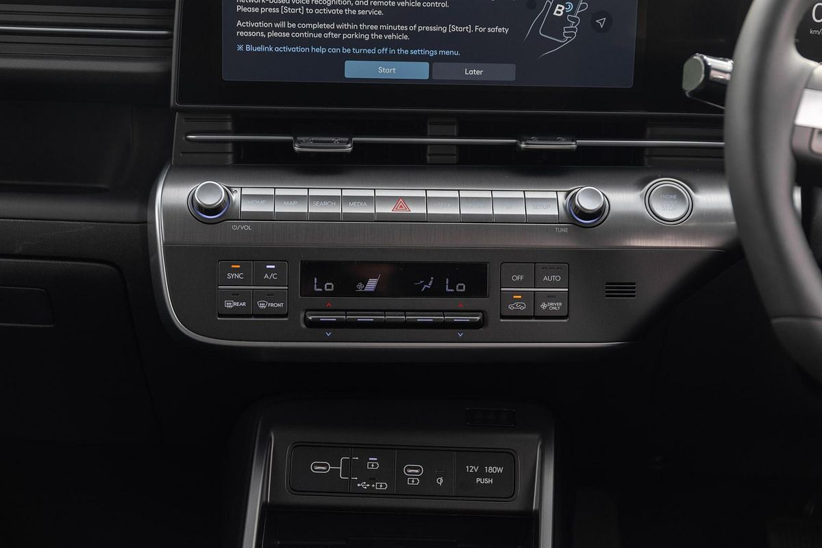 2025 Hyundai Kona Hybrid Premium SX2.V2