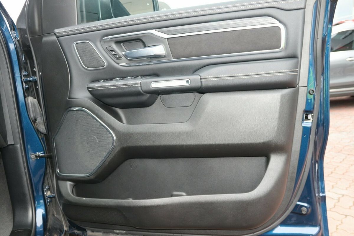 2024 RAM 1500 Laramie DT 4X4 SWB