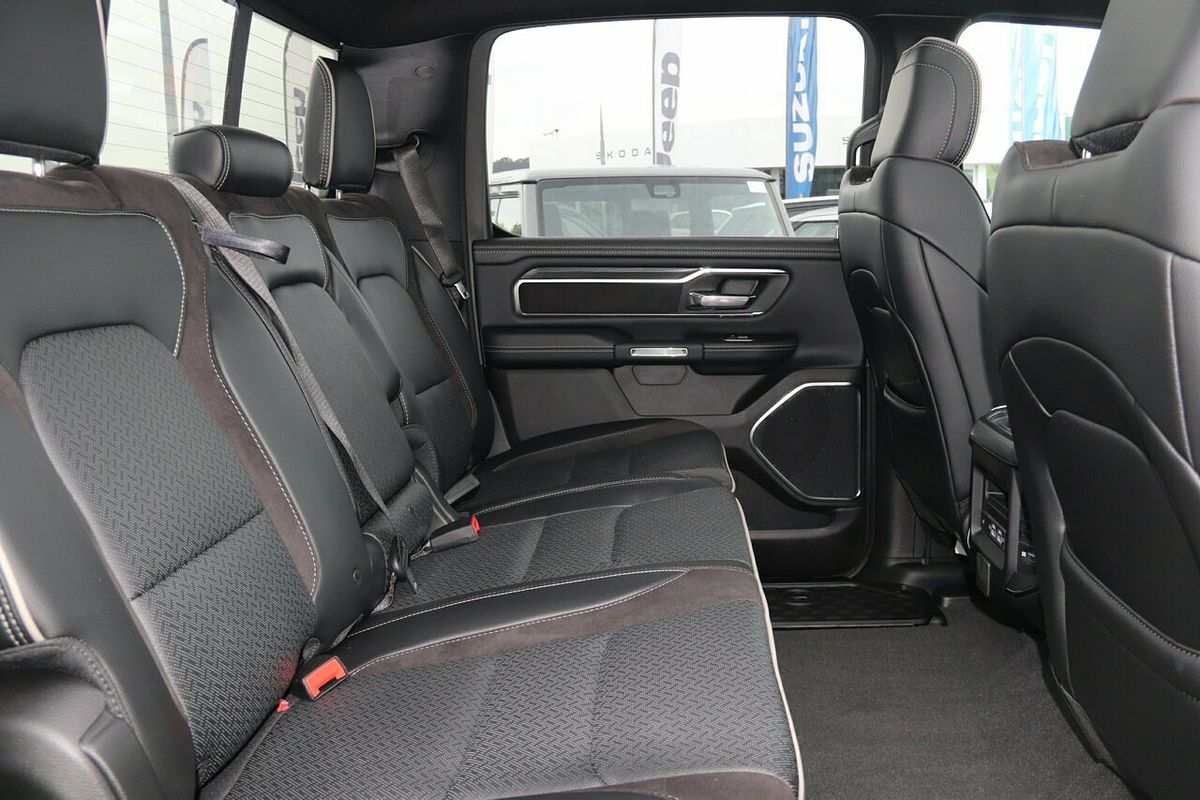 2024 RAM 1500 Laramie DT 4X4 SWB