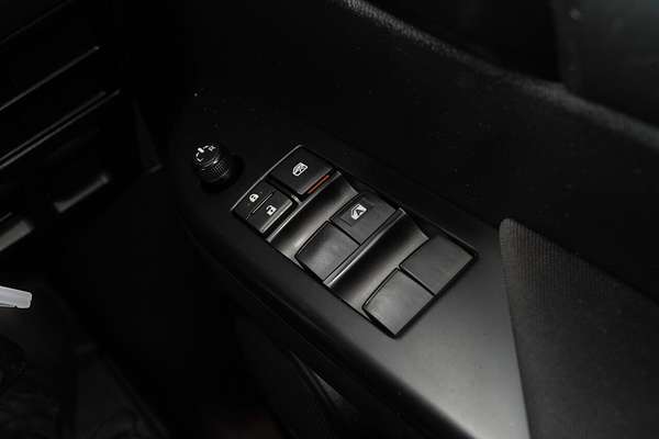 2019 Toyota Hilux Workmate TGN121R Rear Wheel Drive