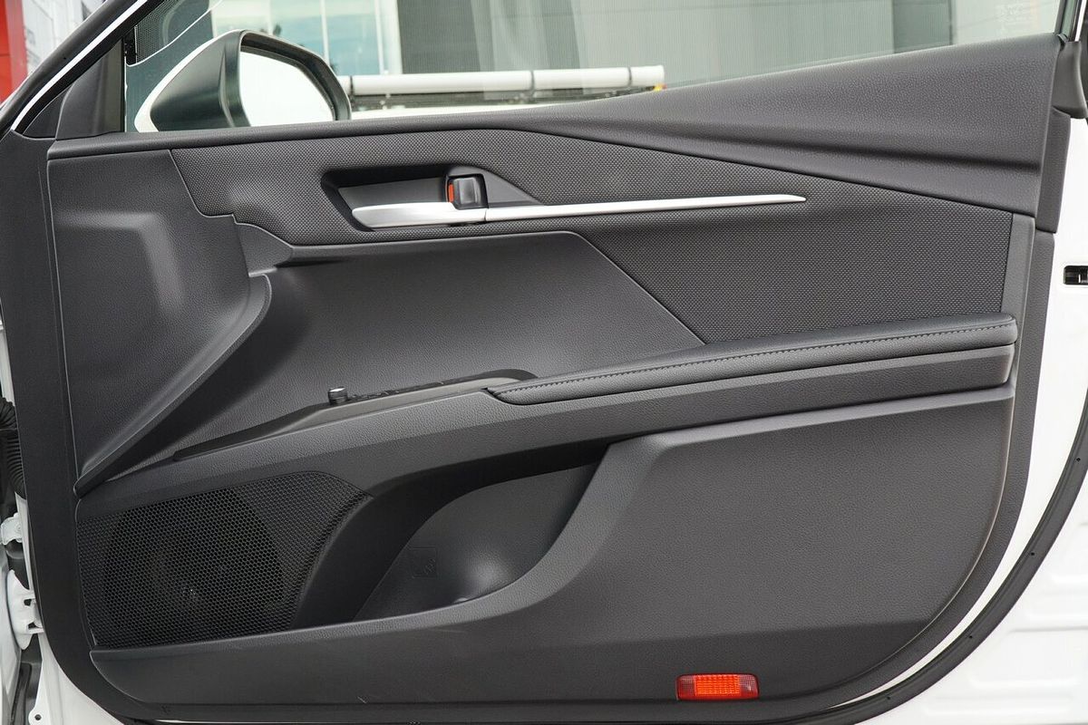 2024 Toyota Camry Ascent AXVH80R