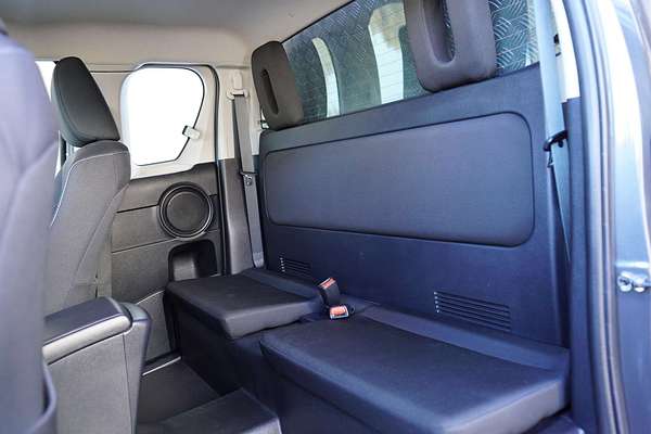 2019 Toyota Hilux 4x4 Hilux 4x4 SR 2.8L T Diesel Automatic Extra Cab C/C