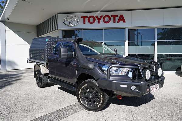2019 Toyota Hilux 4x4 Hilux 4x4 SR 2.8L T Diesel Automatic Extra Cab C/C