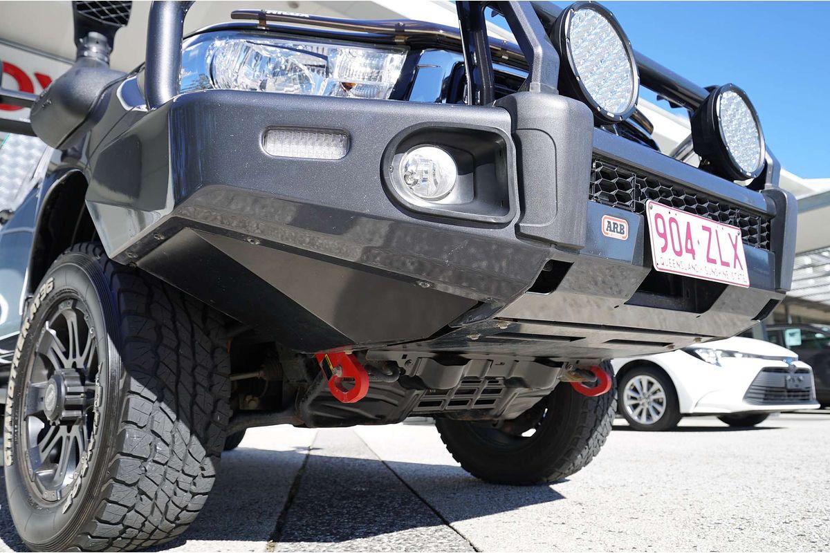 2019 Toyota Hilux 4x4 Hilux 4x4 SR 2.8L T Diesel Automatic Extra Cab C/C