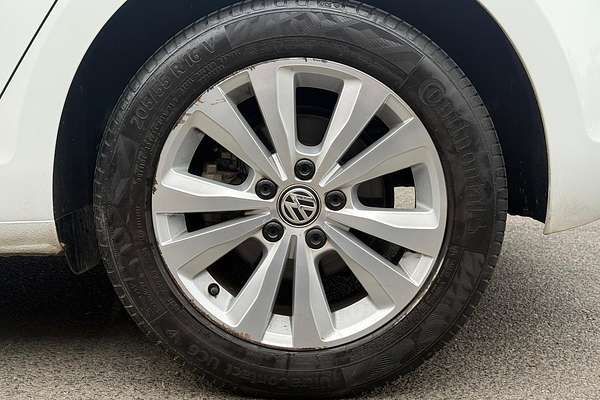 2014 Volkswagen Golf 90TSI Comfortline 7
