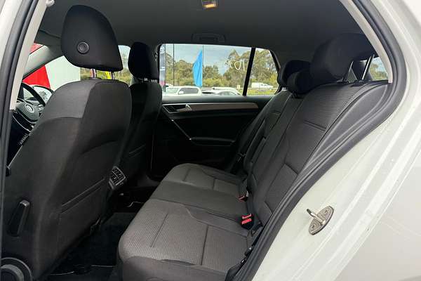 2014 Volkswagen Golf 90TSI Comfortline 7
