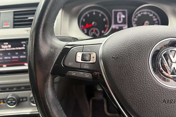 2014 Volkswagen Golf 90TSI Comfortline 7