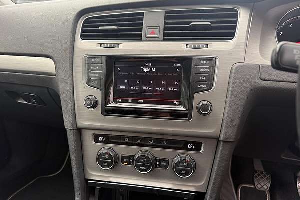 2014 Volkswagen Golf 90TSI Comfortline 7
