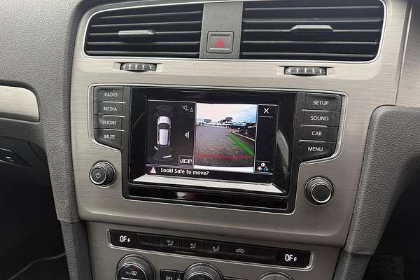 2014 Volkswagen Golf 90TSI Comfortline 7