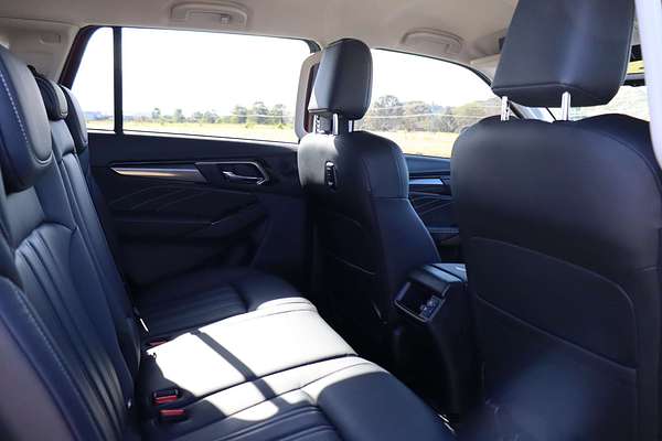 2024 Isuzu MU-X LS-T