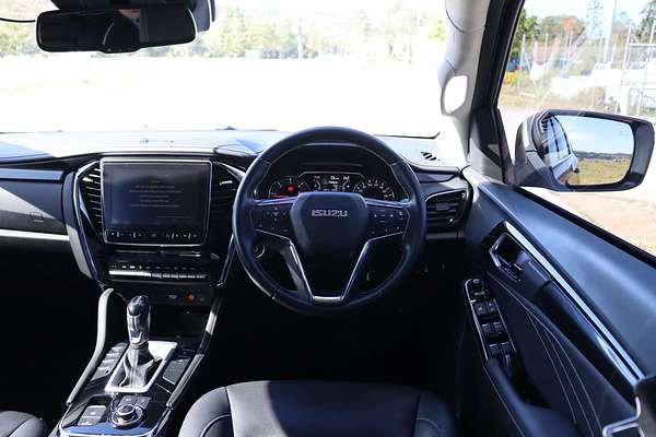 2024 Isuzu MU-X LS-T
