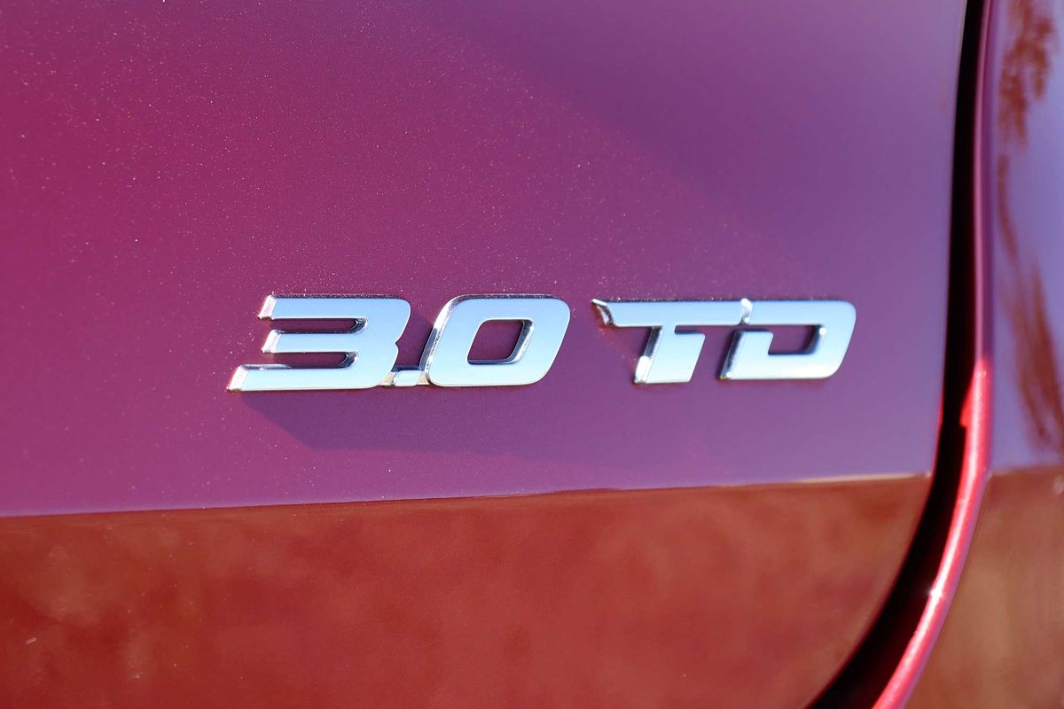 2024 Isuzu MU-X LS-T