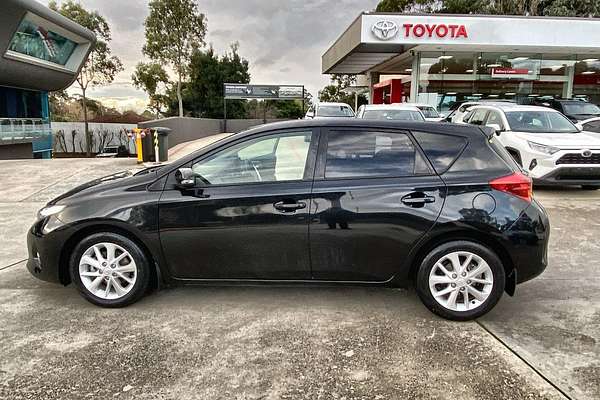 2013 Toyota Corolla Ascent Sport ZRE182R