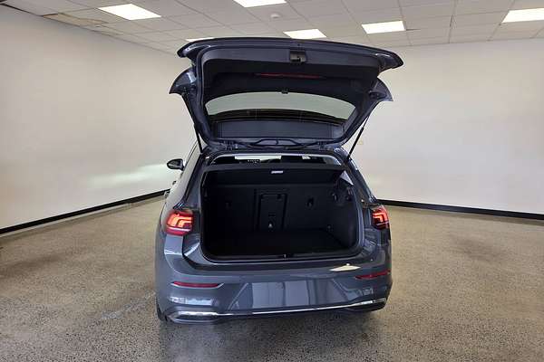 2025 Volkswagen Golf 110TSI Style 8.5