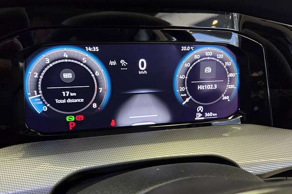 2025 Volkswagen Golf 110TSI Style 8.5