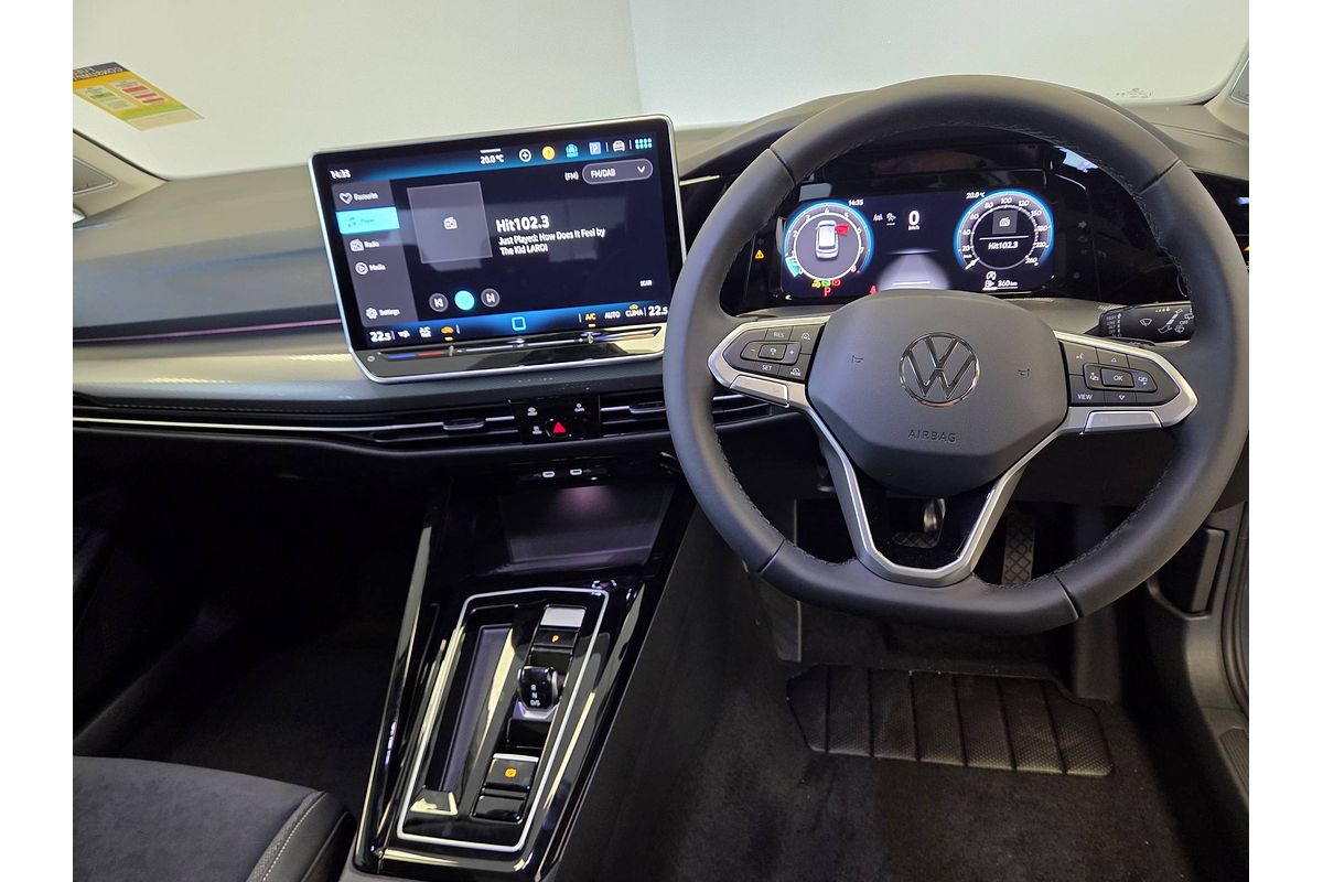 2025 Volkswagen Golf 110TSI Style 8.5