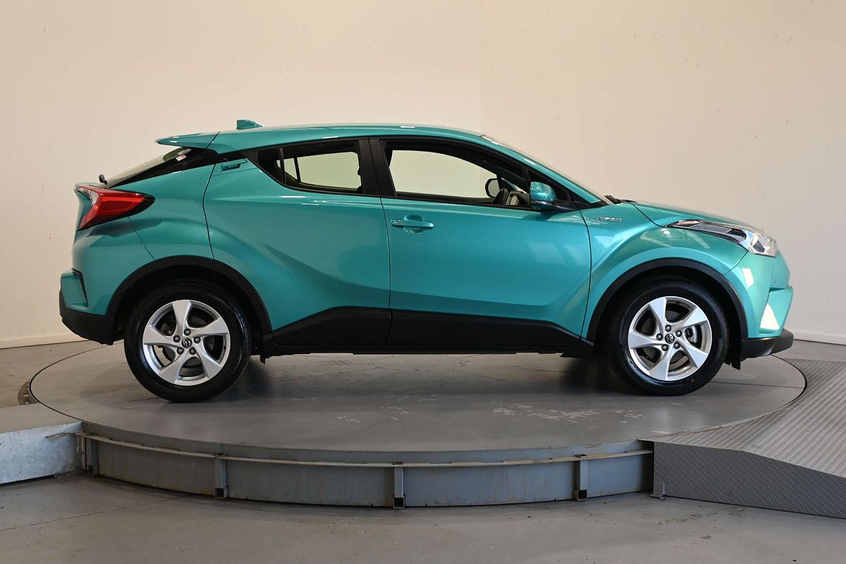 2019 Toyota C-HR NGX10R
