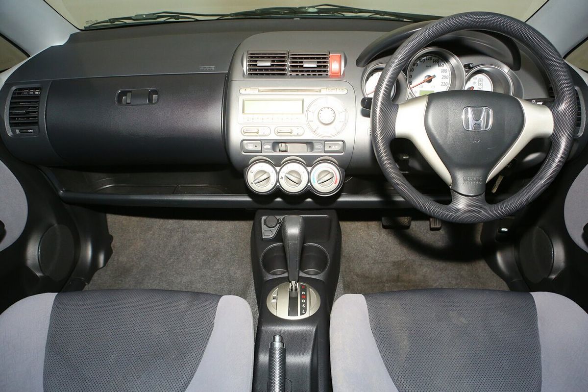 2006 Honda Jazz GLi GD