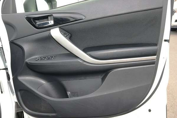 2023 Mitsubishi Eclipse Cross LS YB