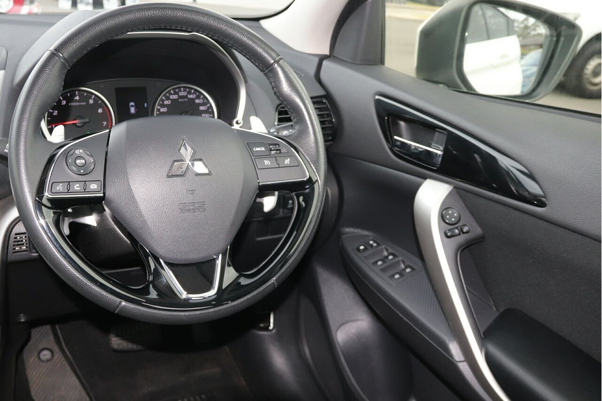 2023 Mitsubishi Eclipse Cross LS YB