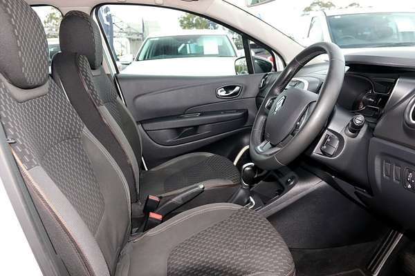 2018 Renault Captur Zen J87