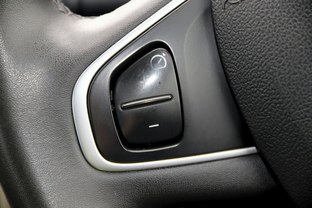 2018 Renault Captur Zen J87