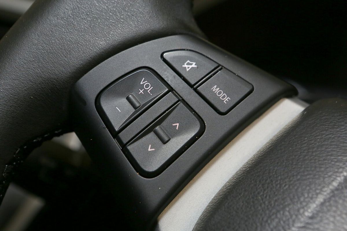 2016 Suzuki S-Cross GLX JY