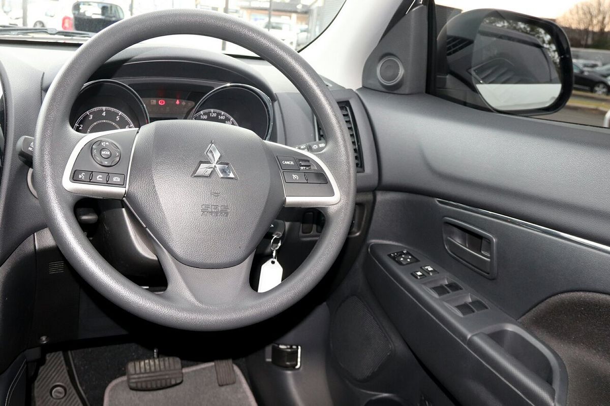 2024 Mitsubishi ASX ES XD