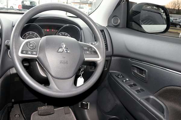 2024 Mitsubishi ASX ES XD