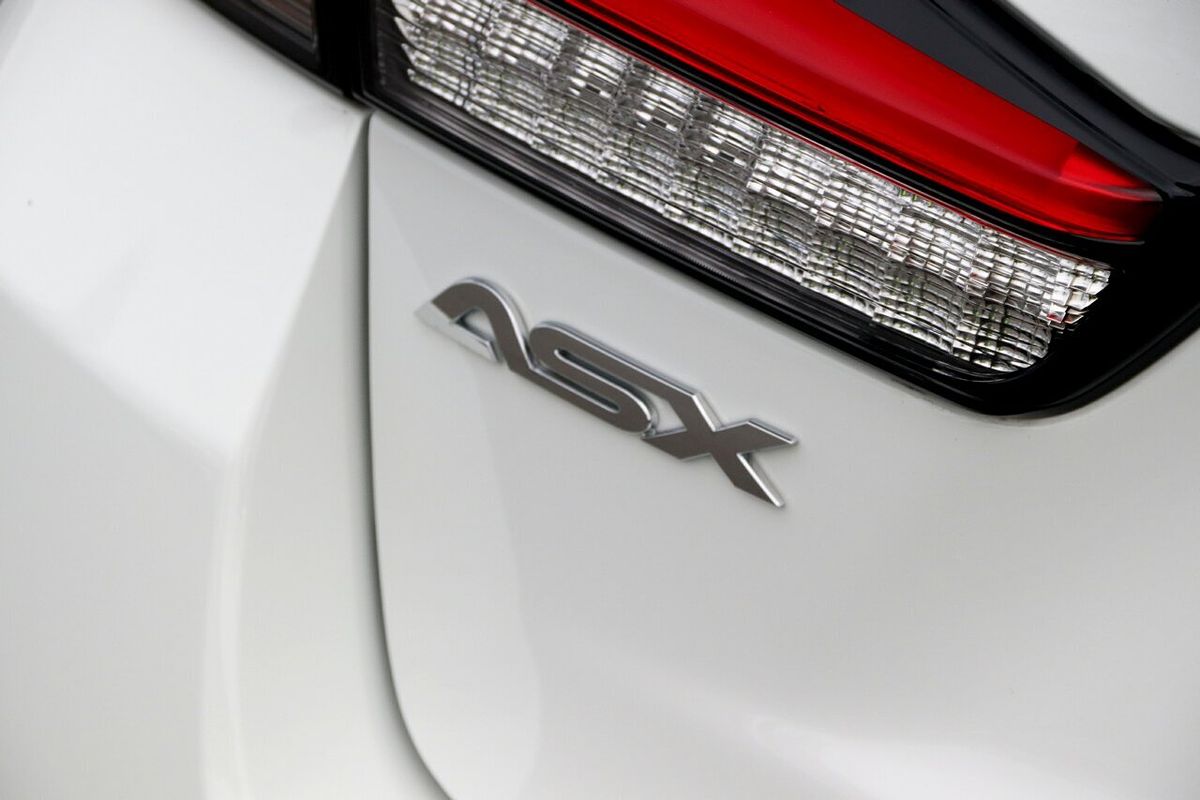 2024 Mitsubishi ASX ES XD