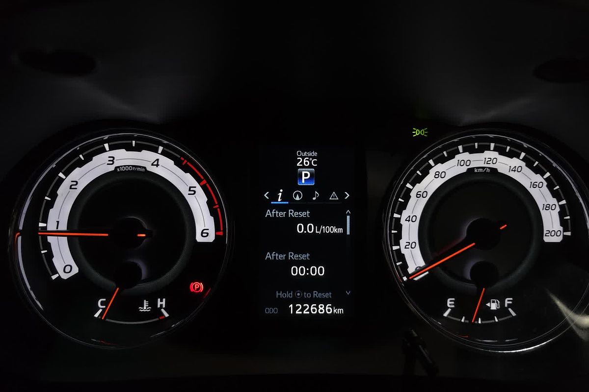 2019 Toyota Hilux Rugged X GUN126R 4X4