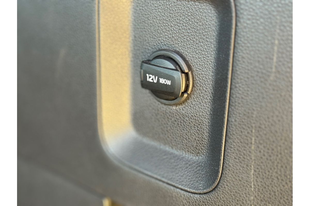 2022 Kia Carnival S KA4