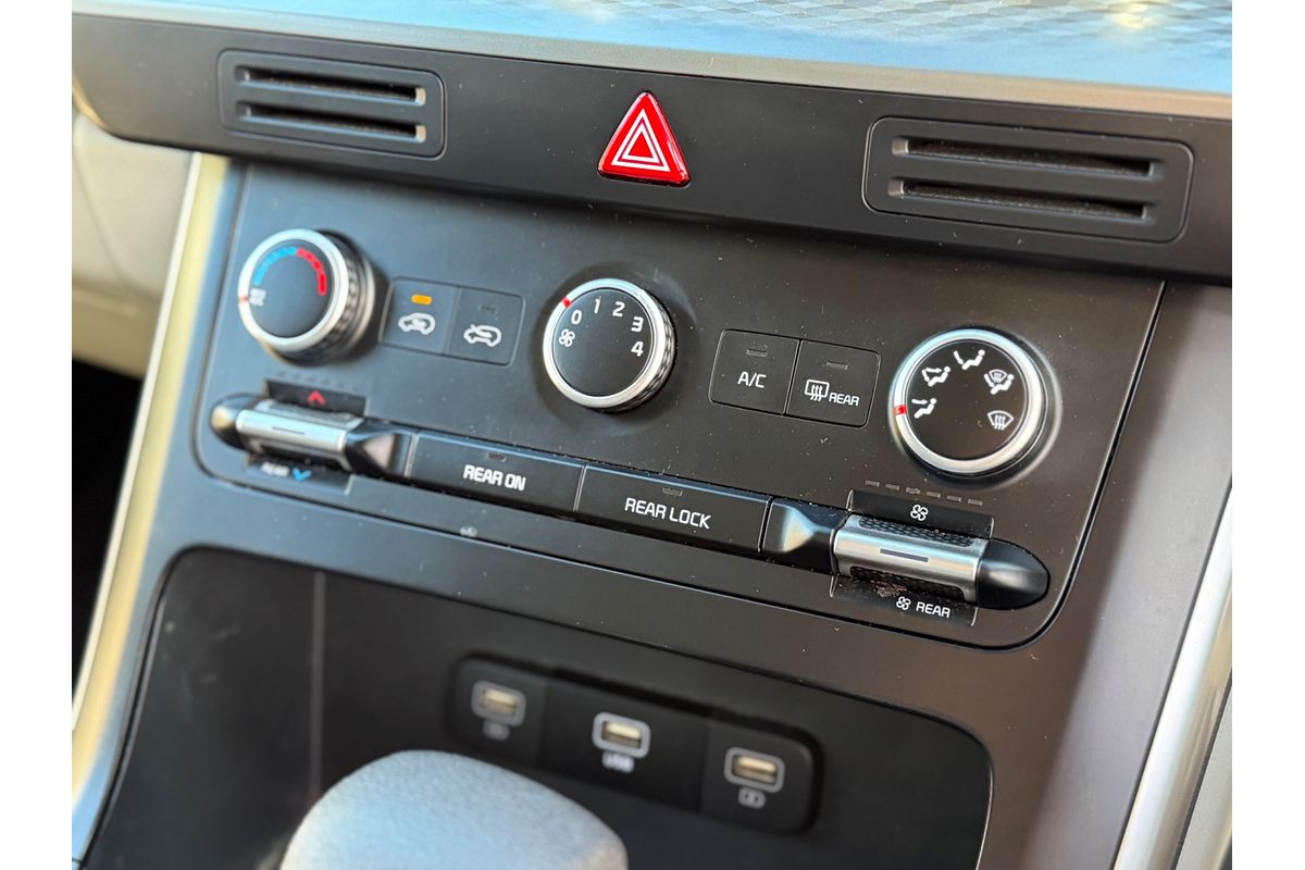 2022 Kia Carnival S KA4