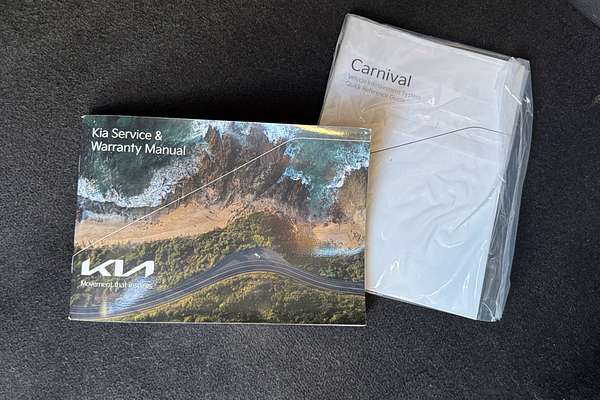 2022 Kia Carnival S KA4