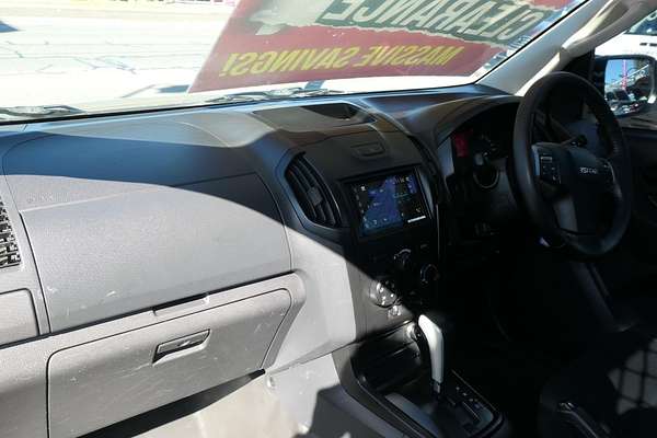 2017 Isuzu D-MAX SX High Ride Rear Wheel Drive